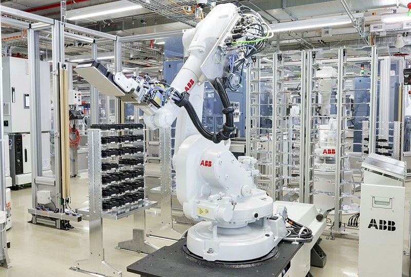 Manufacturing Process Management Software for ABB | Uptime
